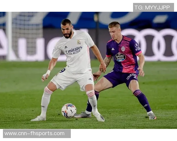 维尼修斯在伯纳乌主场再度获胜状态回暖期待持续表现出色 维尼修斯在伯纳乌主场再度获胜状态回暖期待持续表现出色