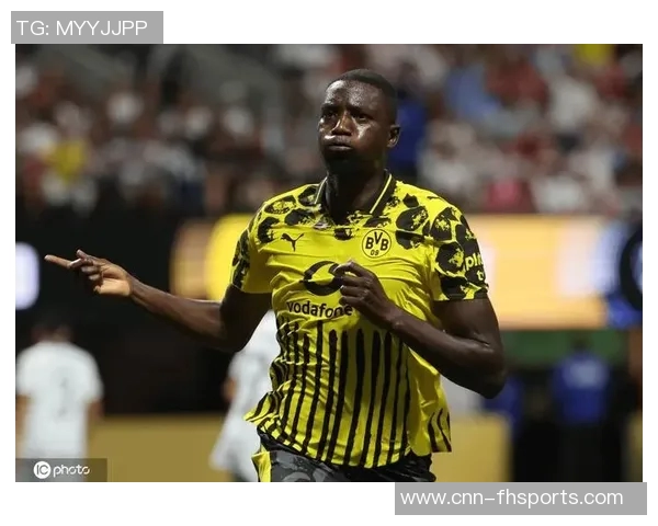 多特蒙德锋线新星吉拉西表现惊艳开赛7场斩获6球2助攻 多特蒙德锋线新星吉拉西表现惊艳开赛7场斩获6球2助攻