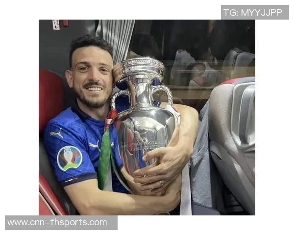 弗洛伦齐加盟意大利七人制国王联赛新军宣布退役后再度出战引发关注 弗洛伦齐加盟意大利七人制国王联赛新军宣布退役后再度出战引发关注