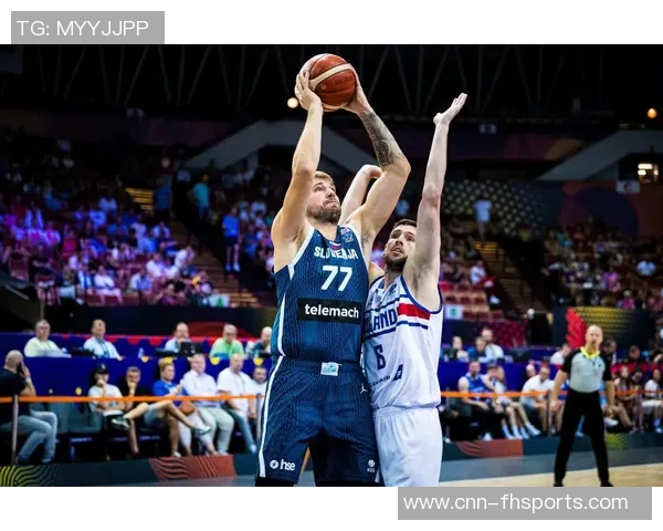 斯玛特分享与东契奇对抗经历感叹能做队友真是太棒了